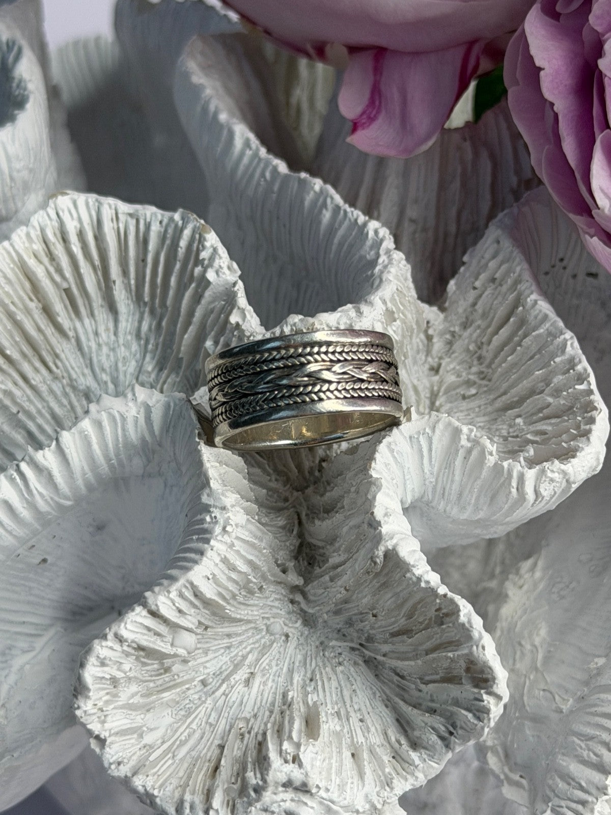925 Sterling Silver Band Ring Size 6.5