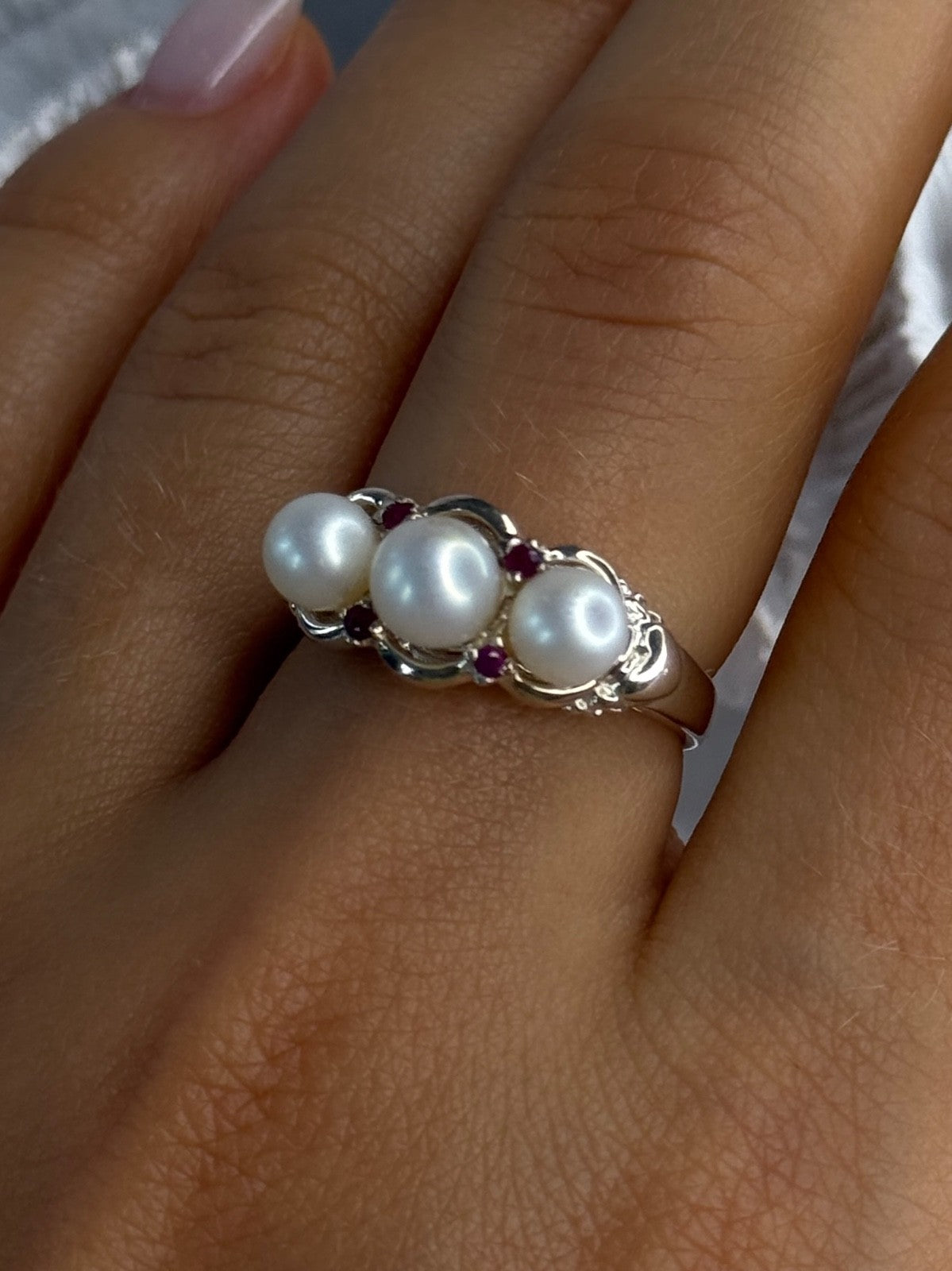 925 Sterling Silver Pearl & Ruby Ring Size 8