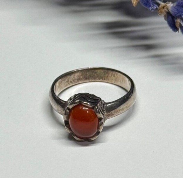 925 Sterling Silver Amber Ring Size 6