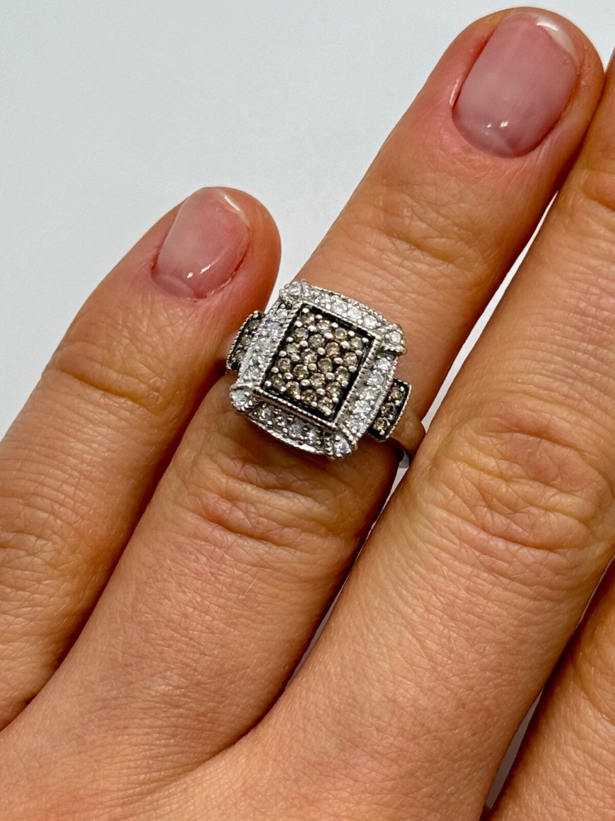 10K White Gold Diamond & Tourmaline Ring Size 4.5