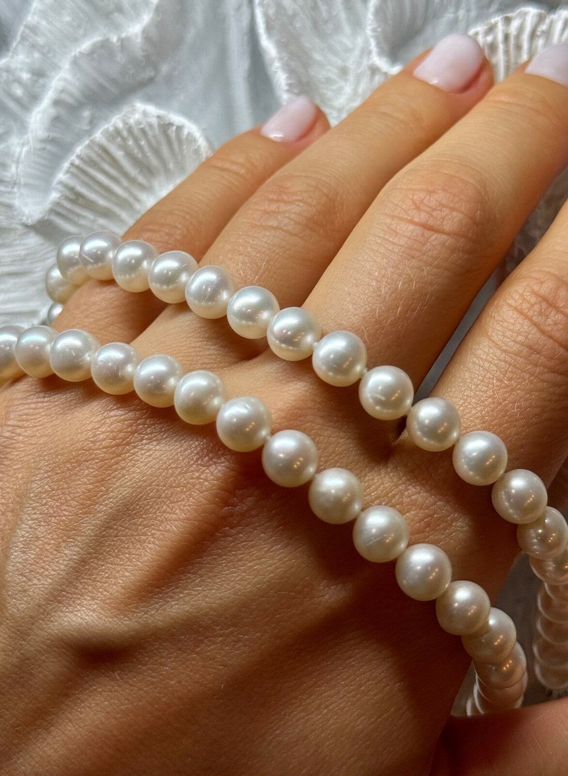 14K White Gold Clasp Fresh Water Pearl Necklace 18 Inch