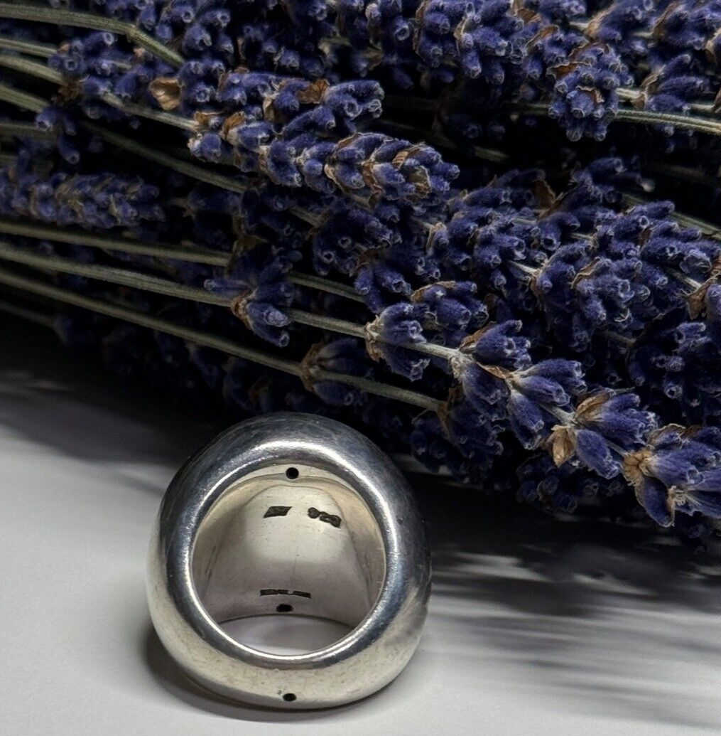 925 Sterling Silver Ring Size 6