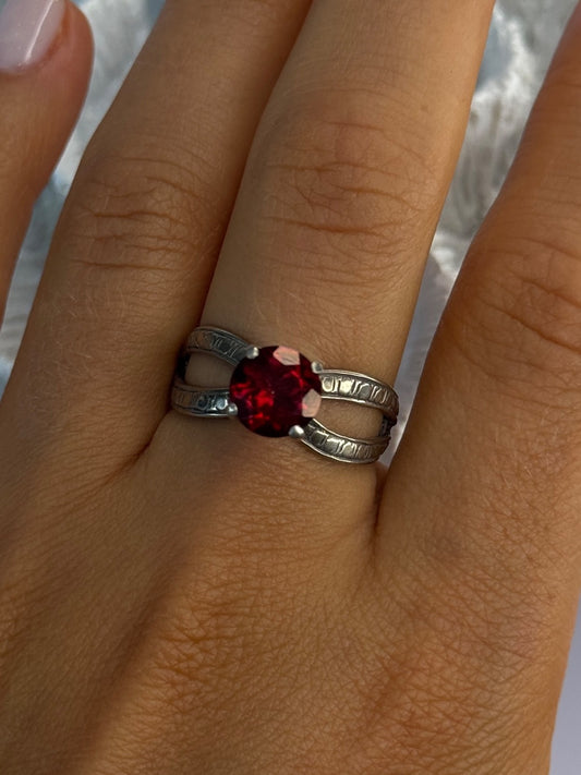 Vintage 925 Sterling Silver Ruby Ring Size 9.5