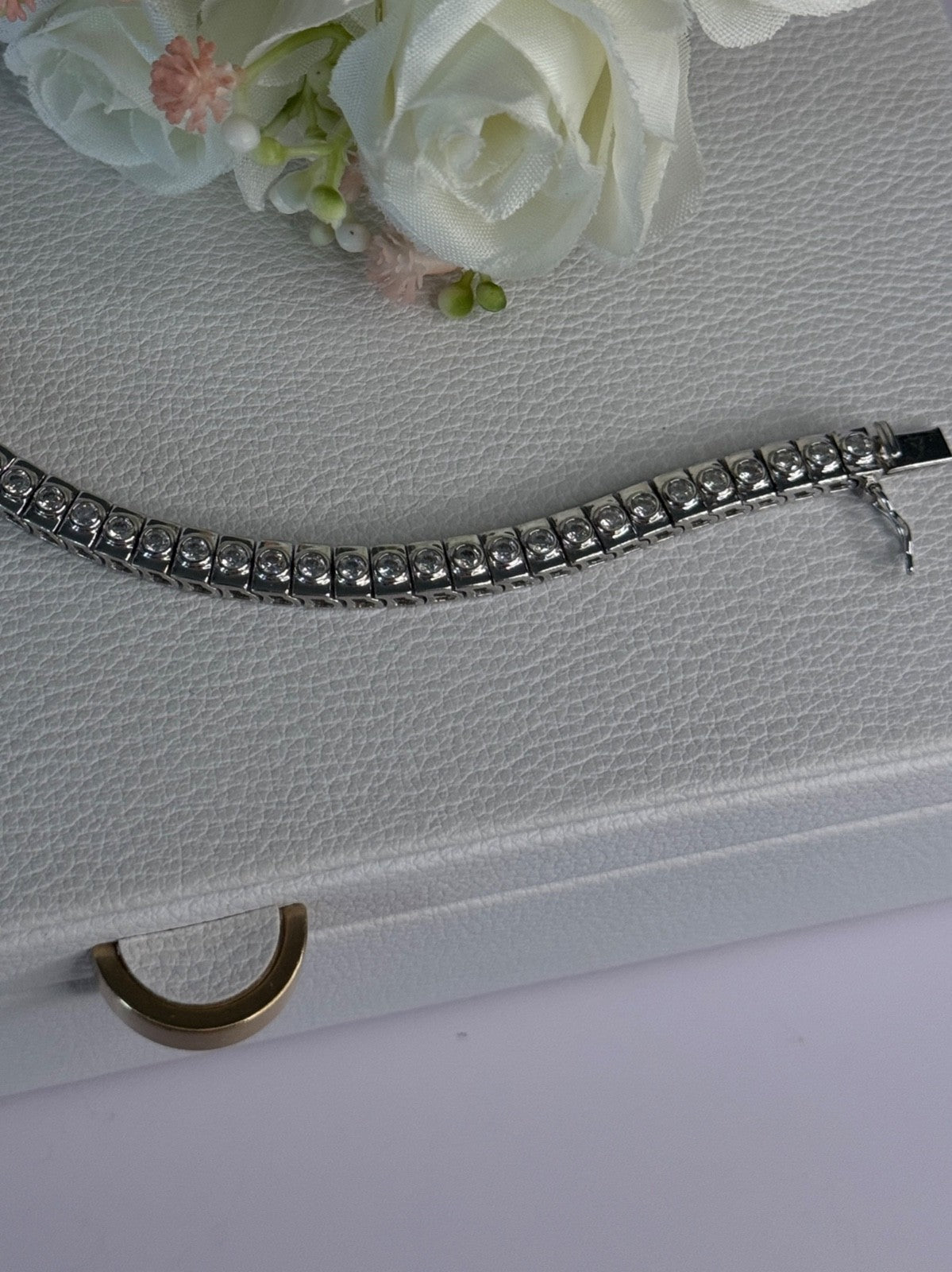 Elegant 925 Sterling Silver CZ Bracelet Length 7.5 Inch