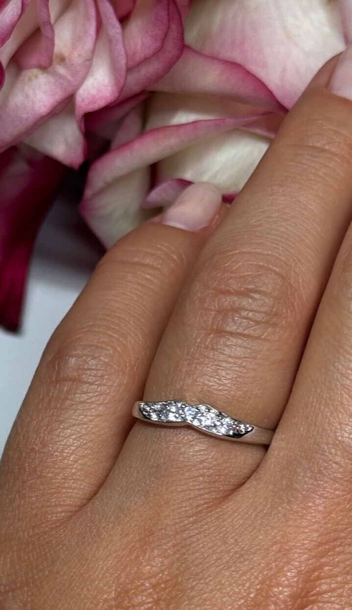 925 Sterling Silver CZ Ring Size 6