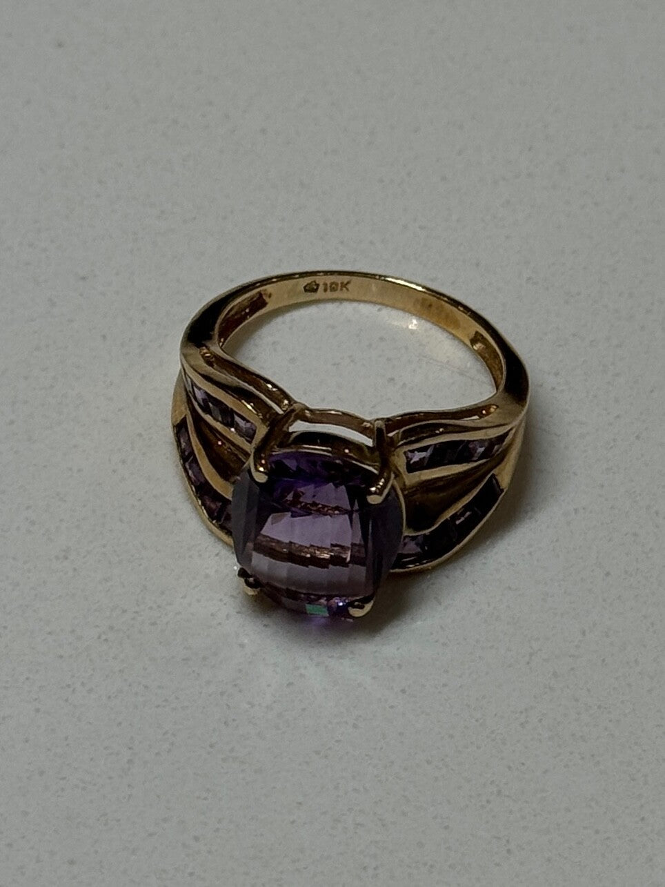 10K Yellow Gold Amethyst Ring Size 7