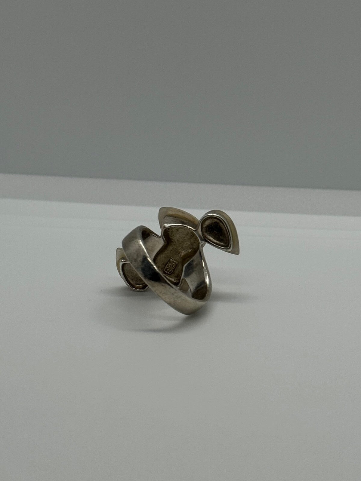 925 Sterling Silver Mother OF Pearl Ring Size 7