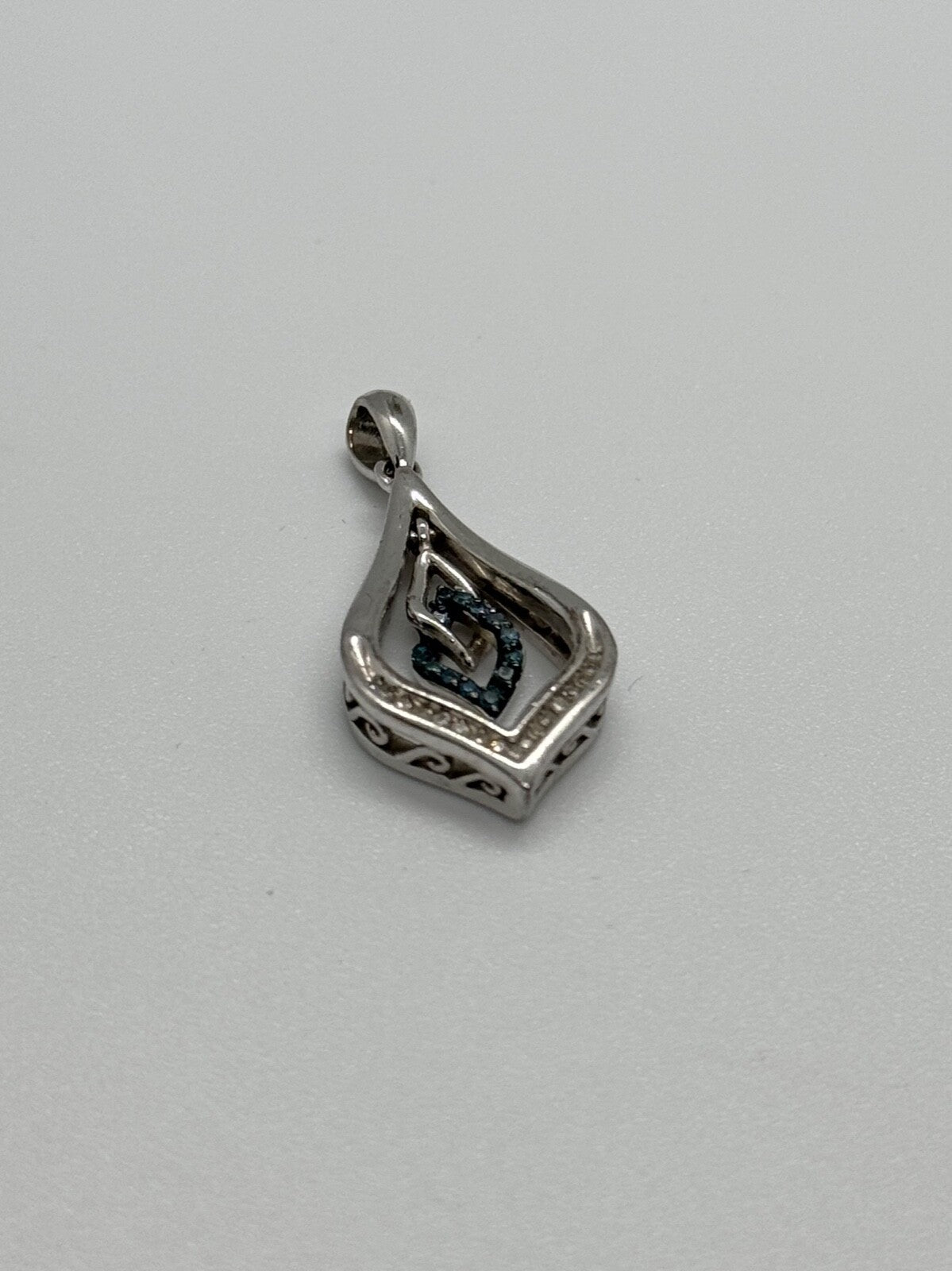 925 Sterling Silver Blue & White Spinel Pendant Length 33 Mm