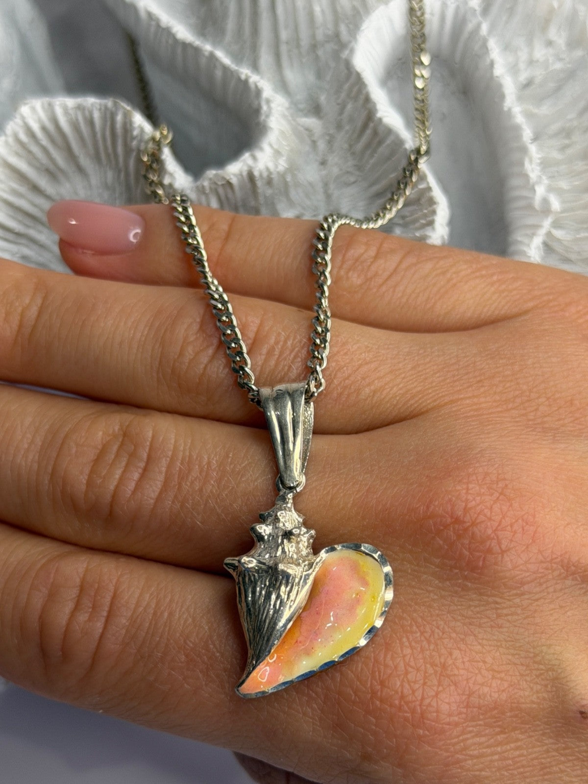 925 Sterling Silver Conch Shell Necklace