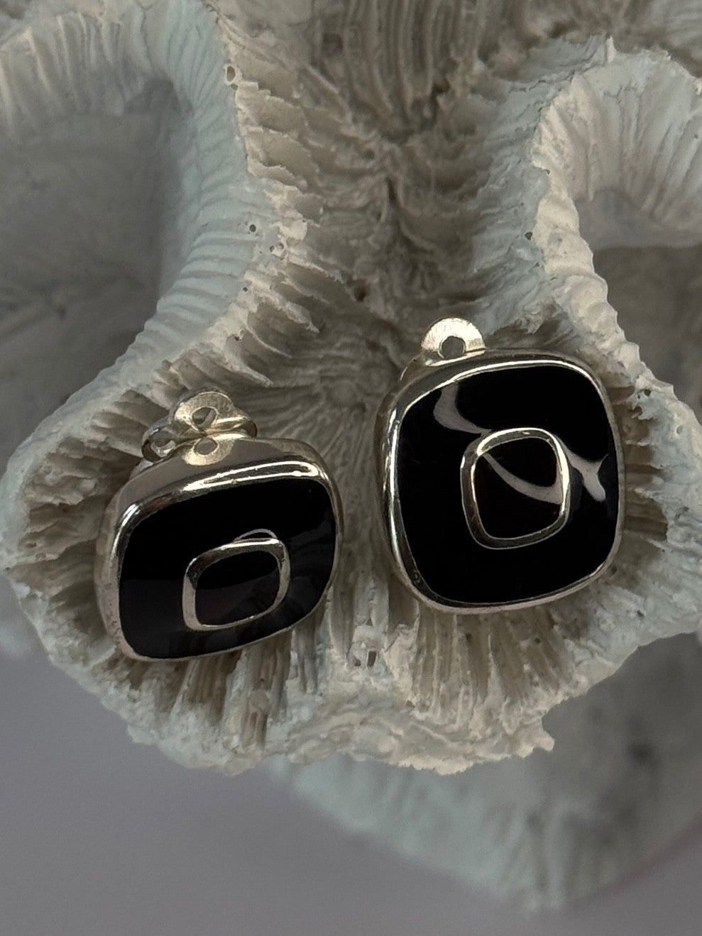 925 Sterling Silver Black & Brown Onyx Clip Earrings Length 0.60 Inch