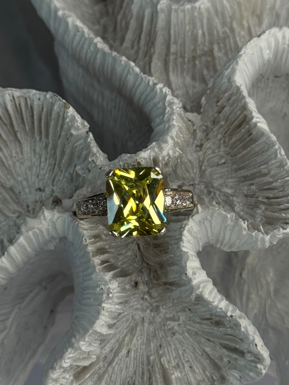 925 Sterling Silver Lemon Quartz Ring Size 8