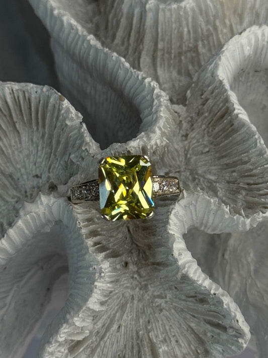 925 Sterling Silver Lemon Quartz Ring Size 8