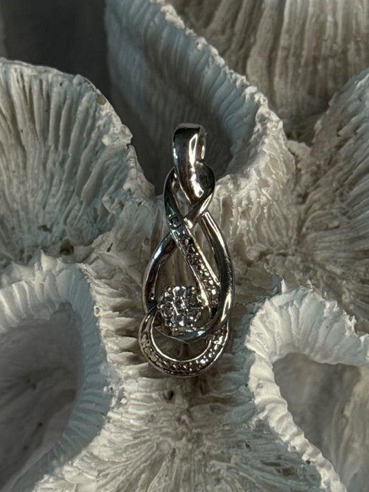 Elegant 925 Sterling Silver Diamonds Pendant Length 1.10 Inch