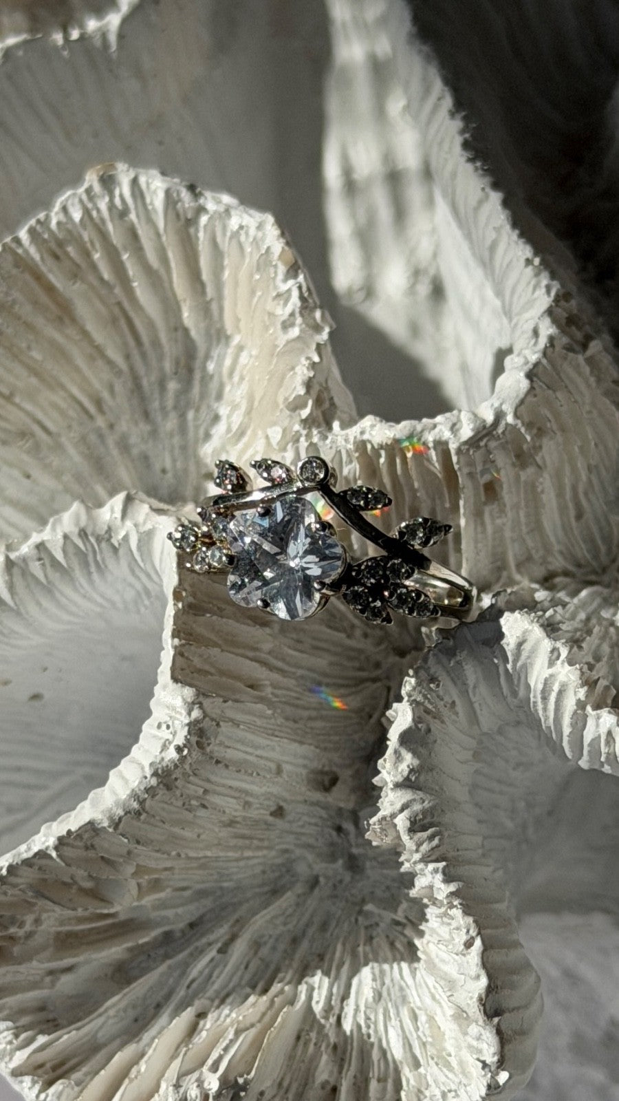 925 Sterling Silver White Topaz Flower Ring Size 5