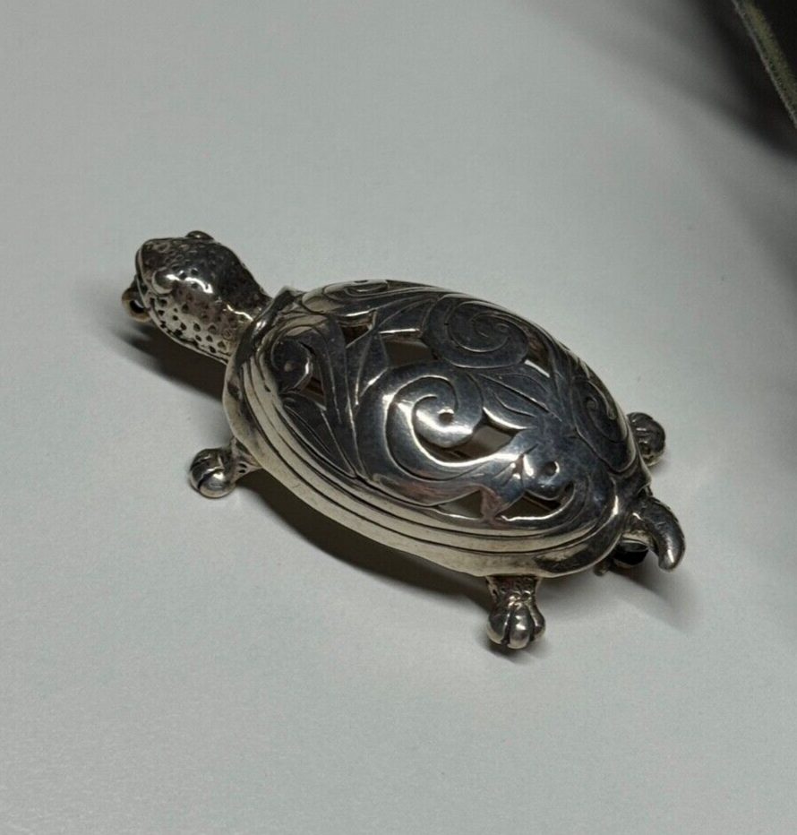 925 Sterling Silver Turtle Brooch