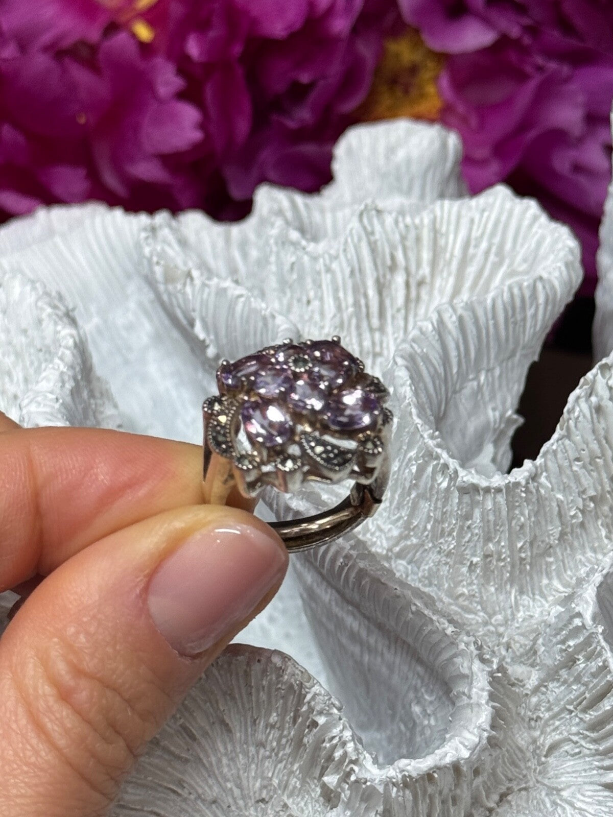 925 Sterling Silver Amethyst & Marcasite Ring Size 5