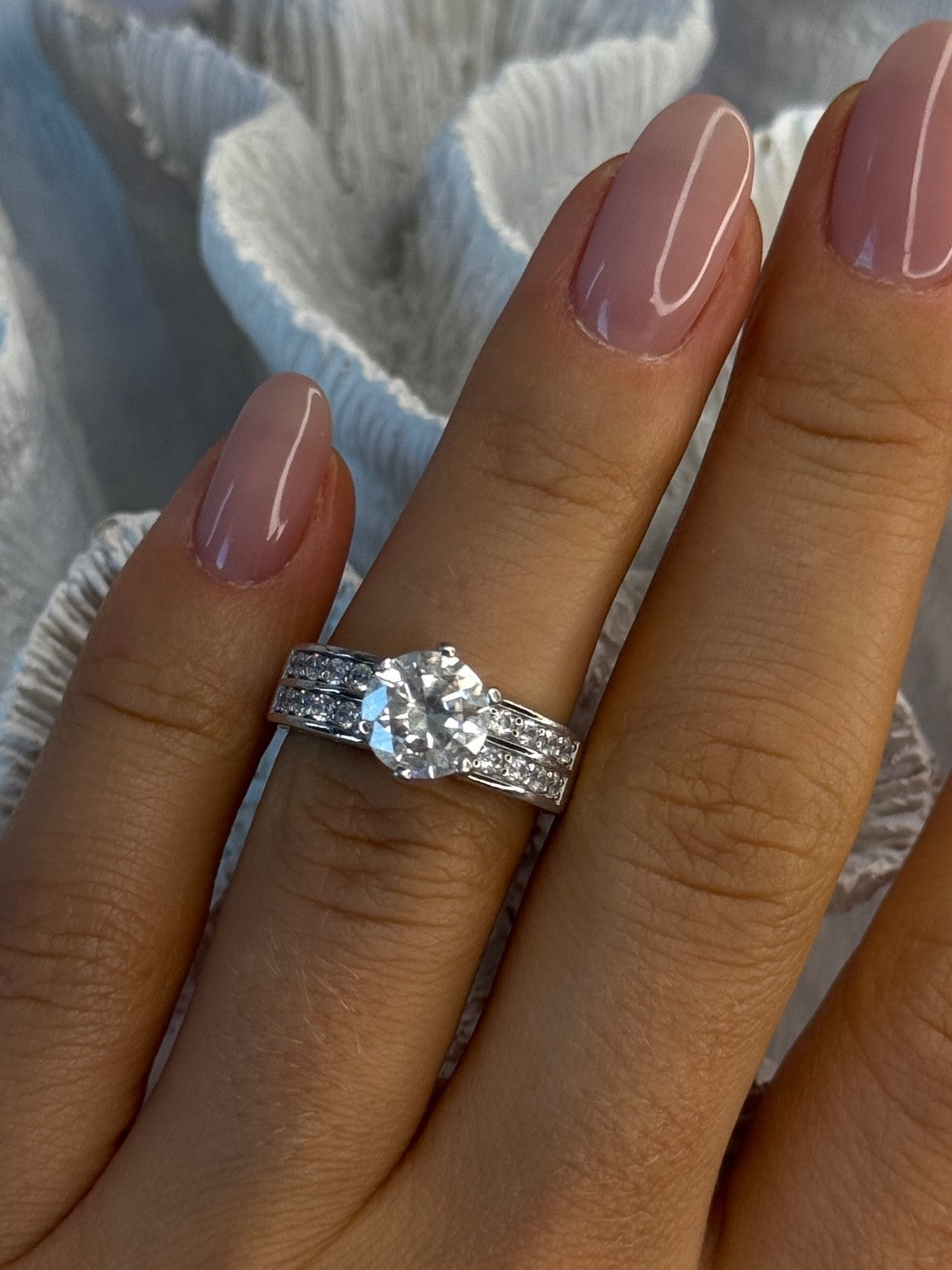 Shiny 925 Sterling Silver Cz Ring Size 5