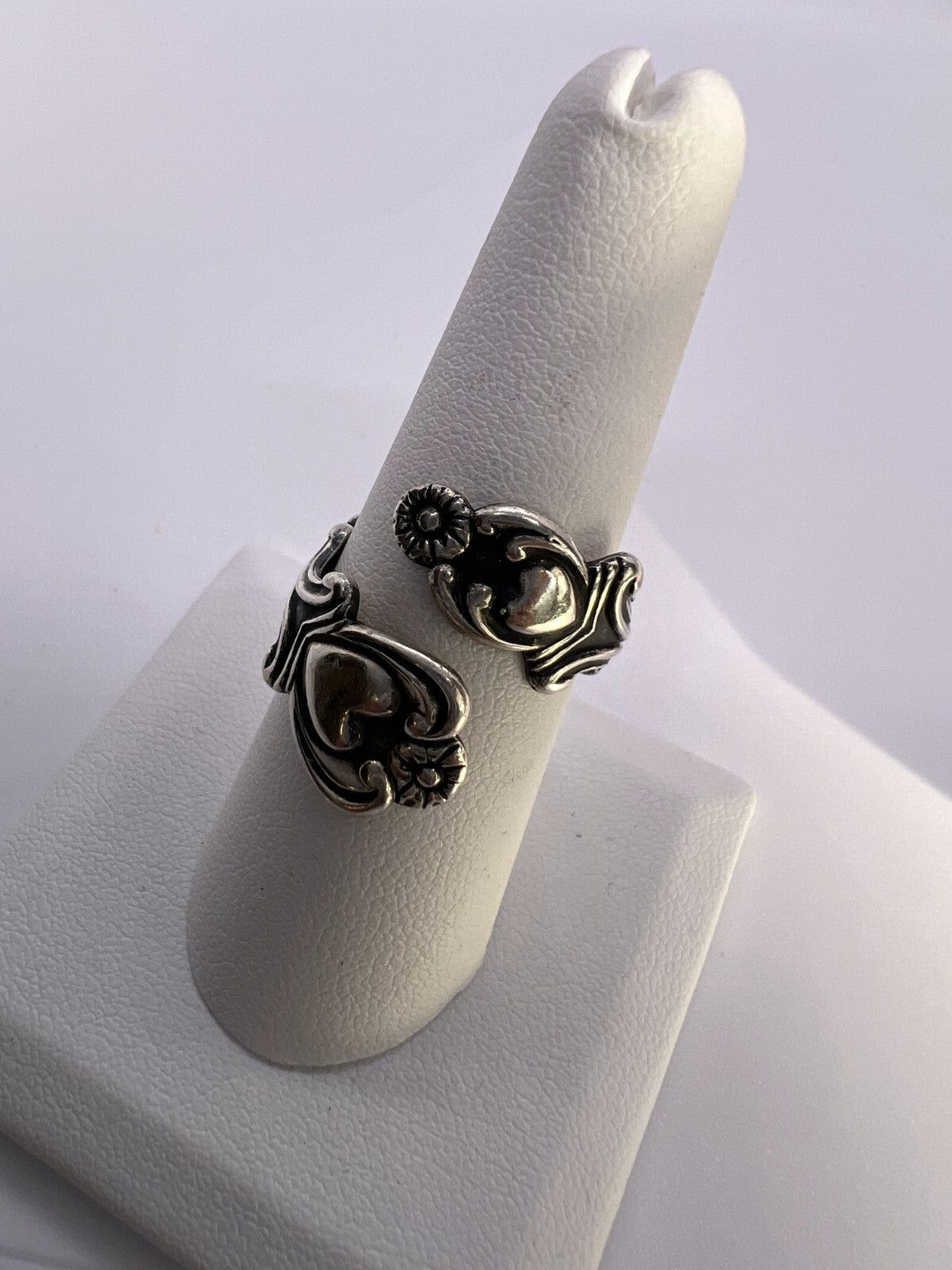 Vintage 925 Sterling Silver Ring Avon Size 7