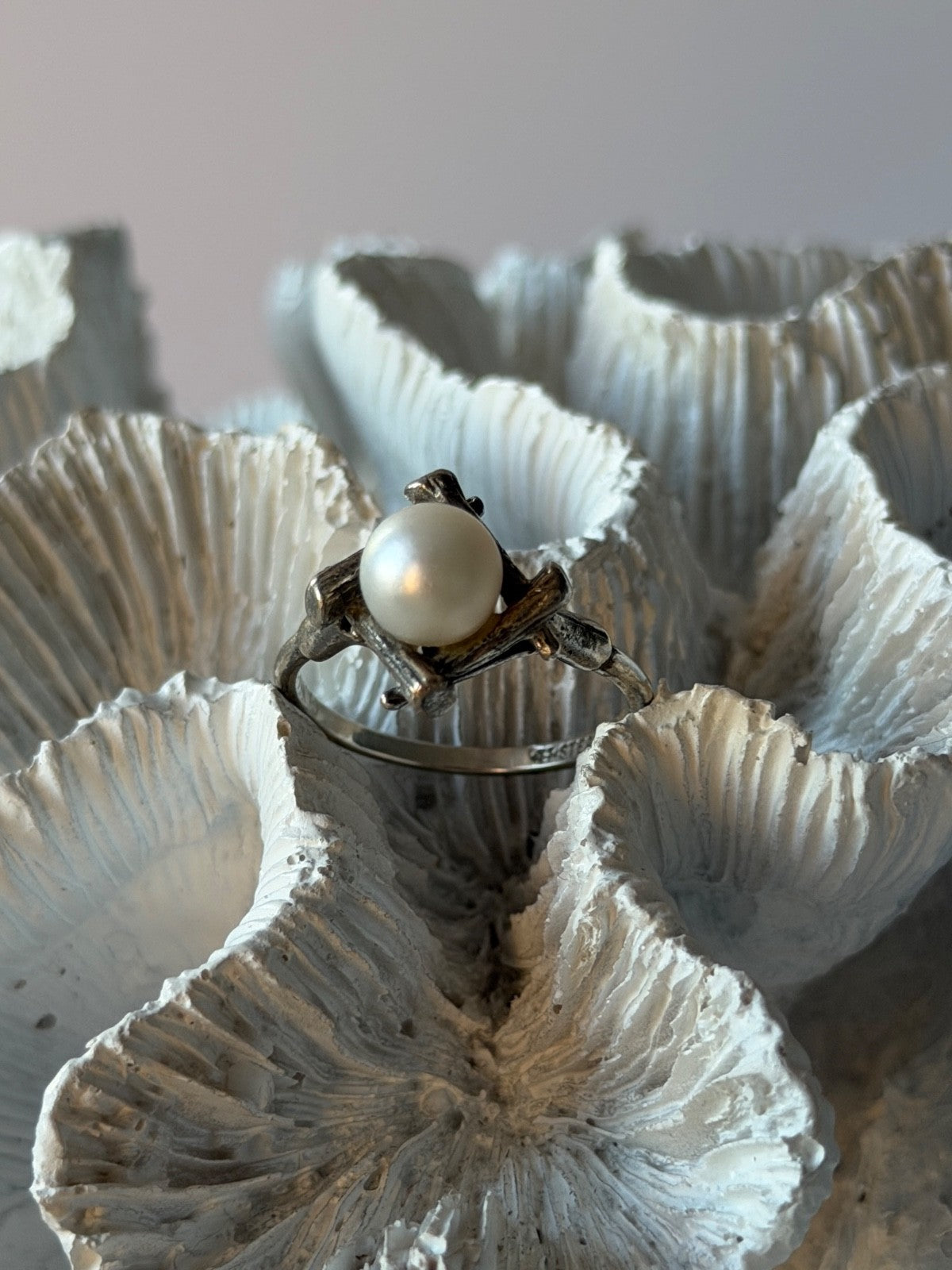 925 Sterling Silver Pearl Ring Size 9