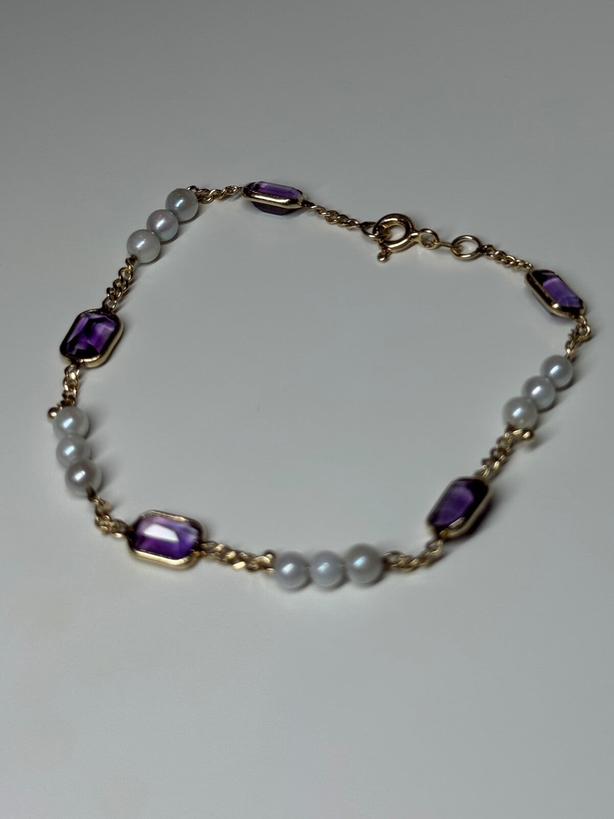 14K Yellow Gold Amethyst & Pearls Bracelet Length 7