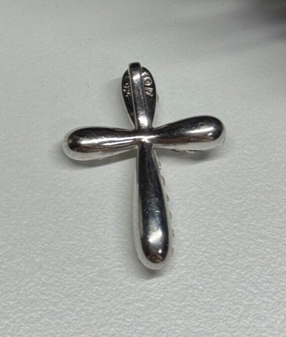 925 Sterling Silver CZ Cross