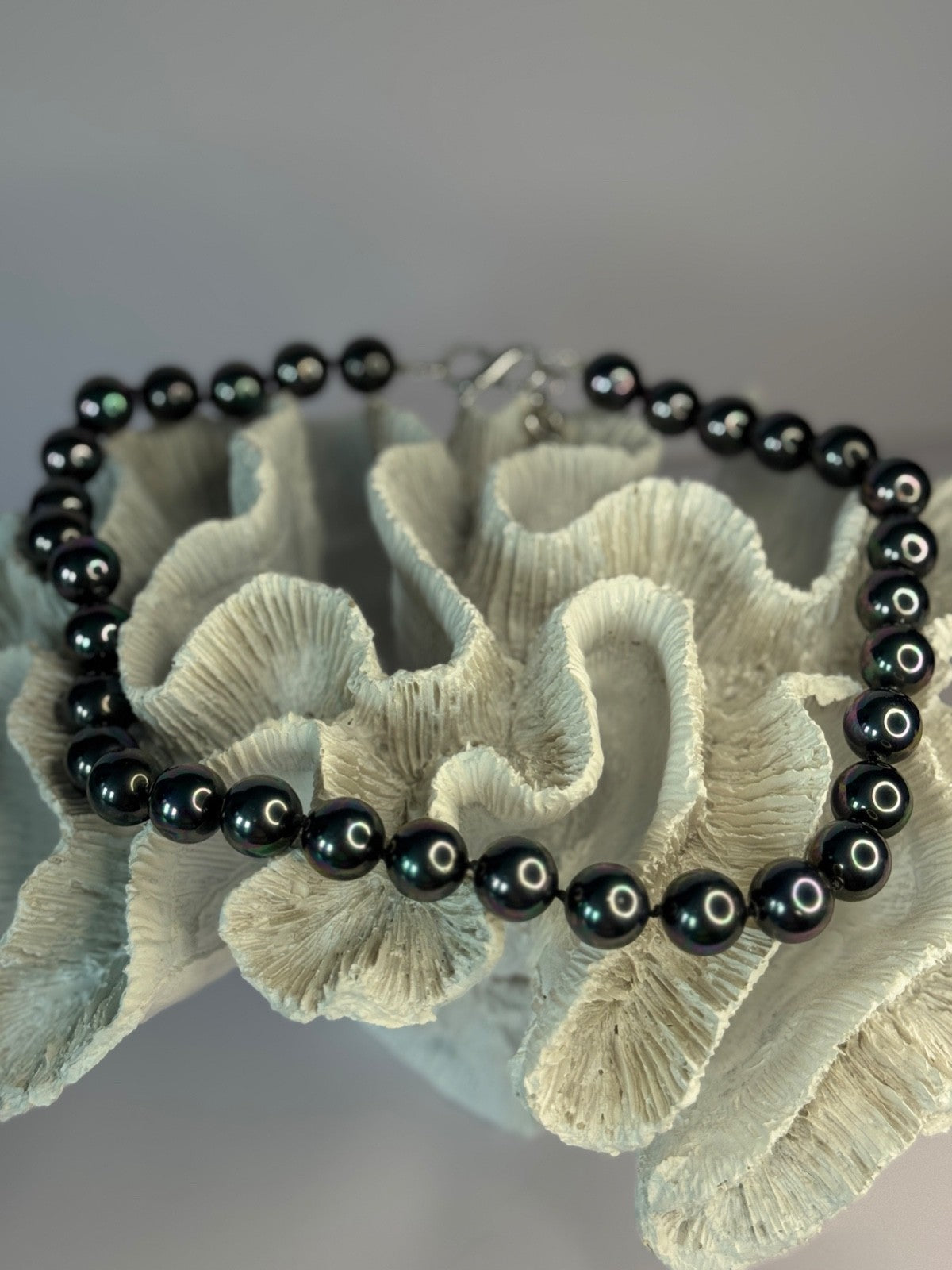 Aesthetic 925 Sterling Silver South Sea Shell Pearls Necklace Length 18 Inch