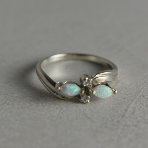 925 Sterling Silver Opal & CZ Ring Size 6.5