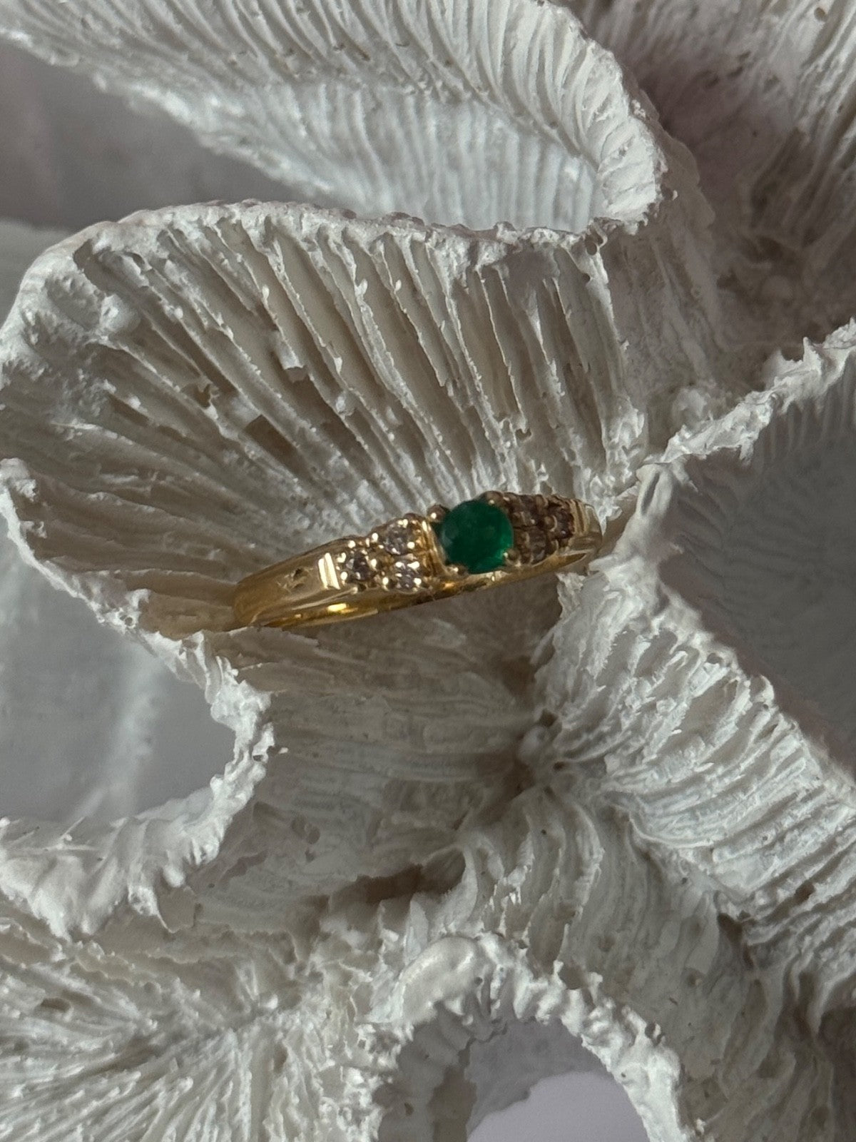 14K Yellow Gold Emerald & Diamond Ring Size 7