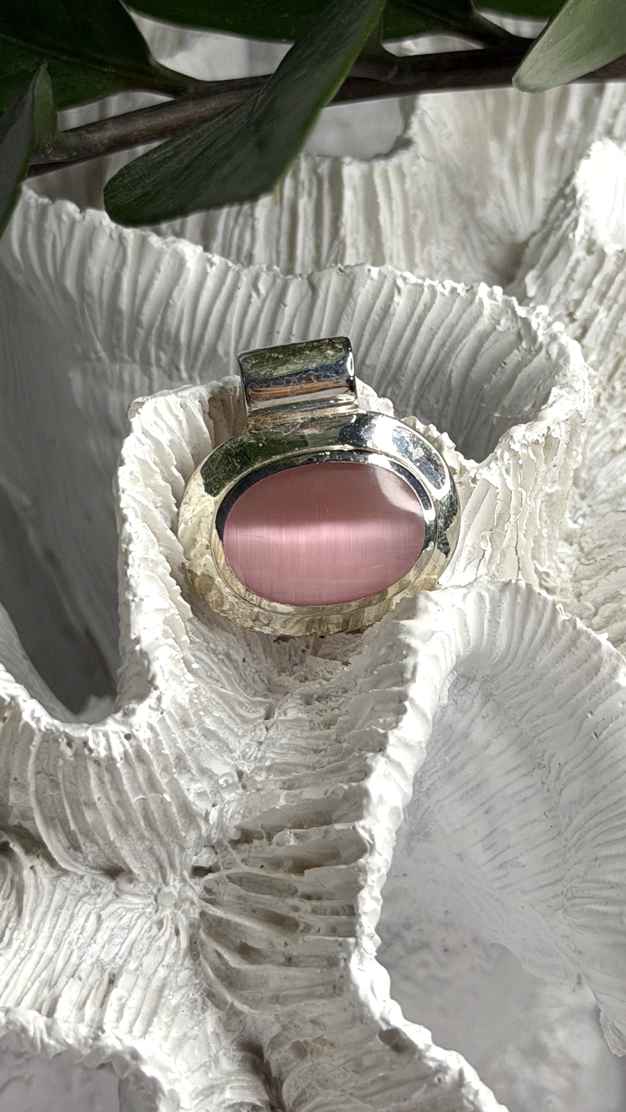 925 Sterling Silver Pink Cat's Eye Quartz Pendant