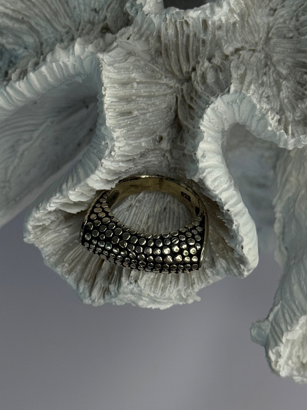 Unique Design 925 Sterling Silver Ring Size 5
