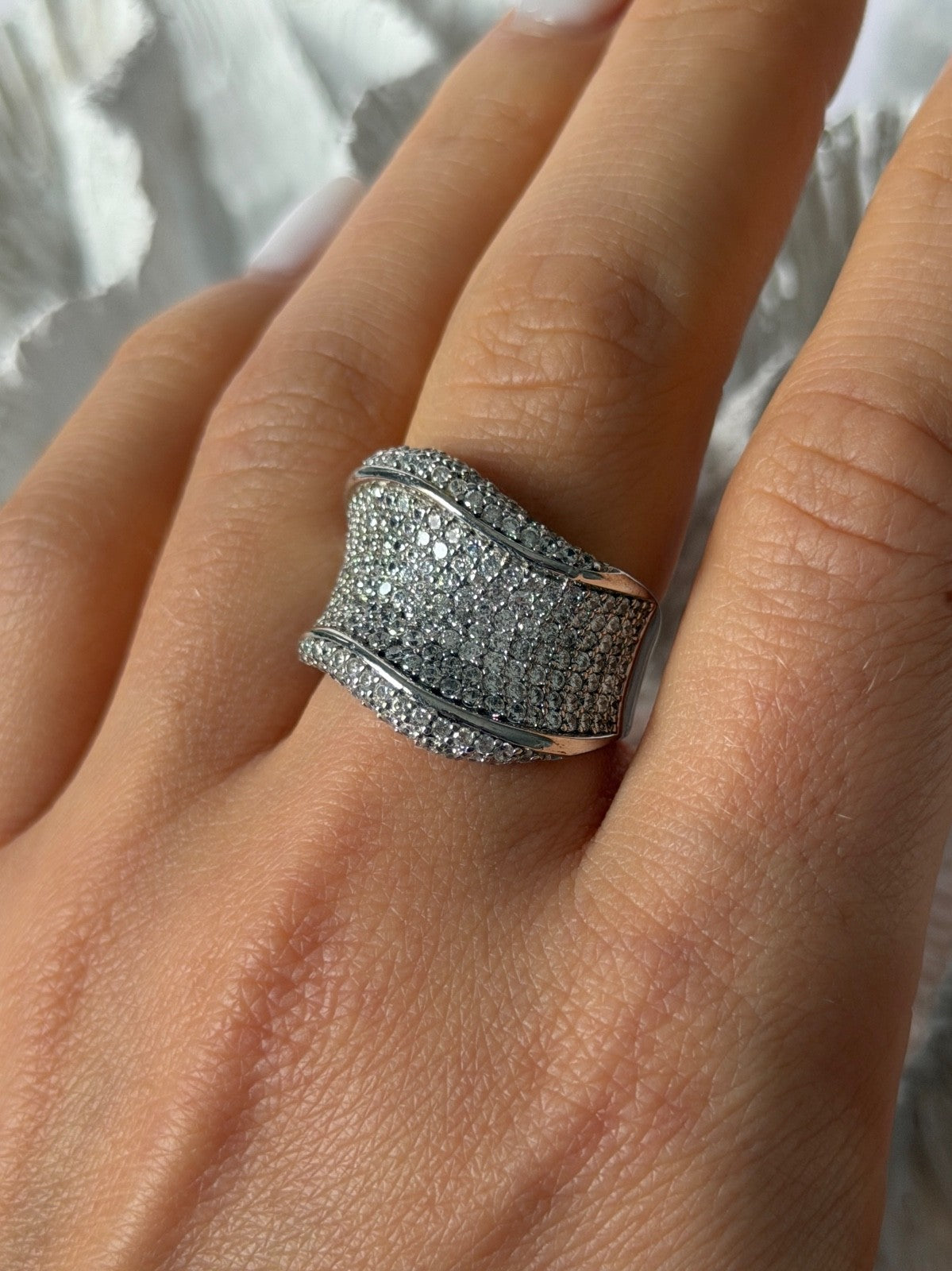 Elegant Design 925 Sterling Silver Cz Ring Size 8