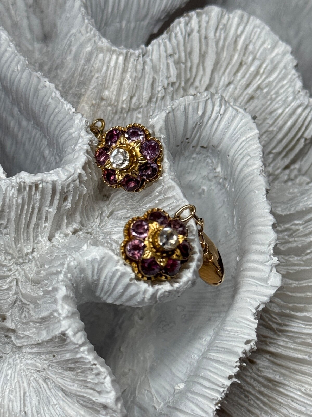 Estate Antique 18K & 14K Yellow Gold Circular Floral Leaf Cuff Links