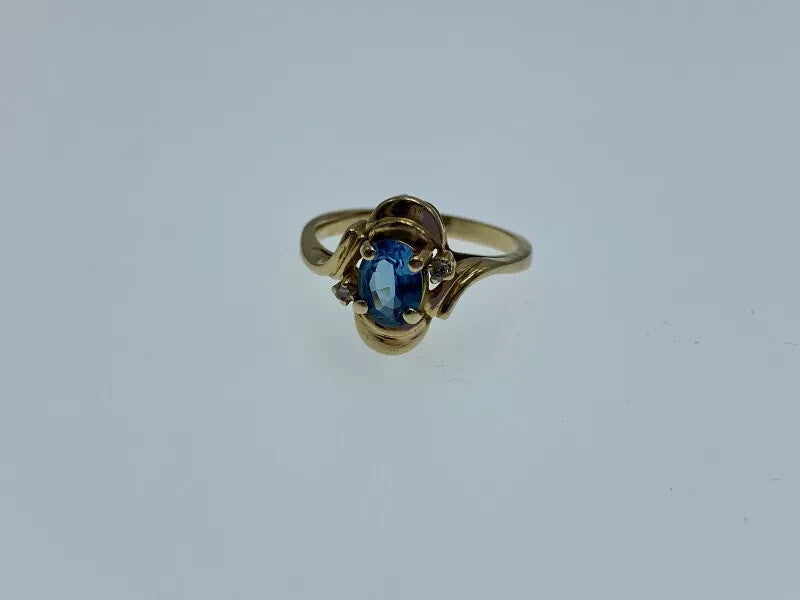 14K Yellow Gold Topaz & Diamonds Ring Size 7.25