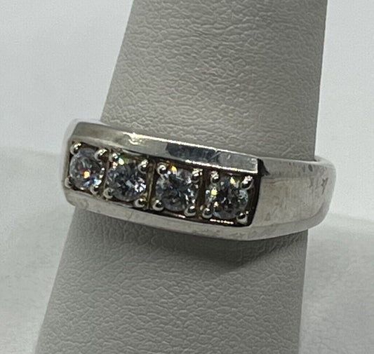 925 Sterling Silver CZ Ring Size 9