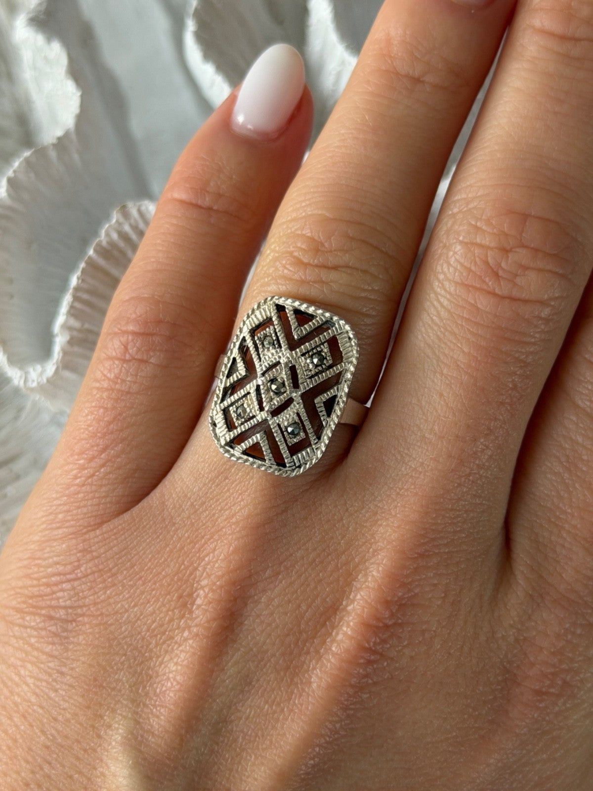 Vintage 925 Sterling Silver Marcasite Ring Size 6.5