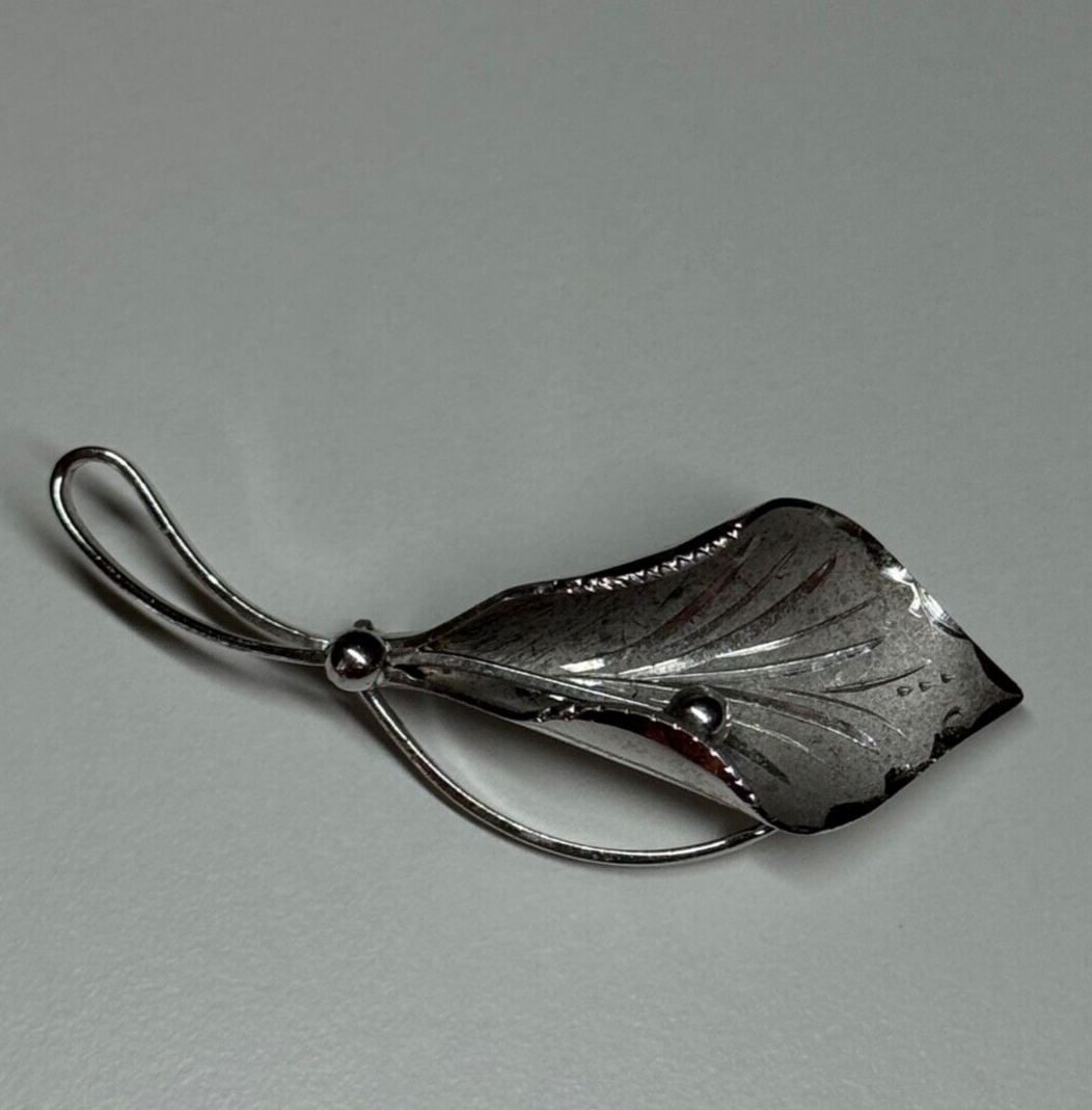 925 Sterling Silver Flower Brooch