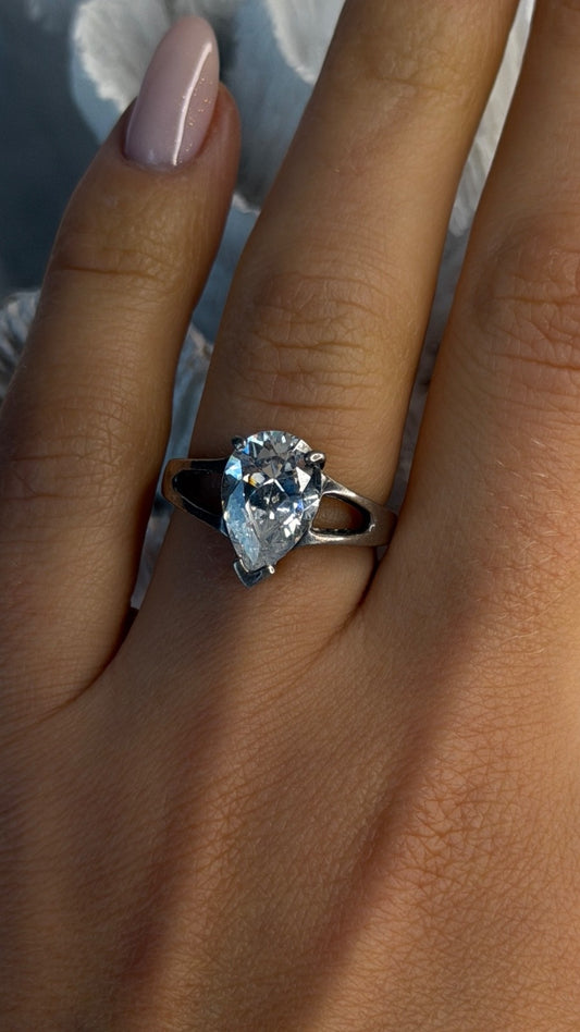 925 Sterling Silver Cz Ring Size 7
