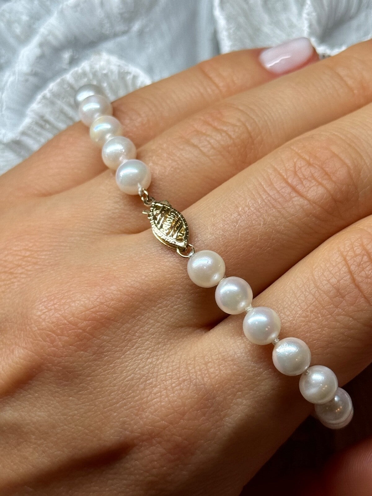 14K Yellow Gold Clasp Fresh Water Pearl Bracelet 7 Inch