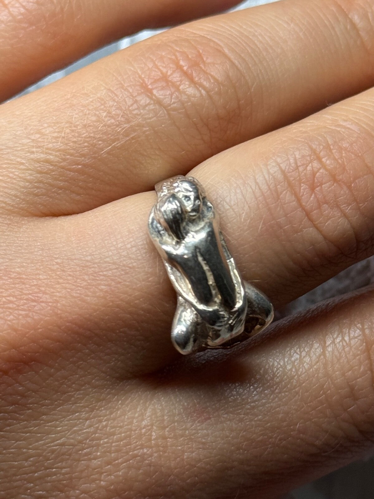 925 Sterling Silver Kamasutra Ring Size 7