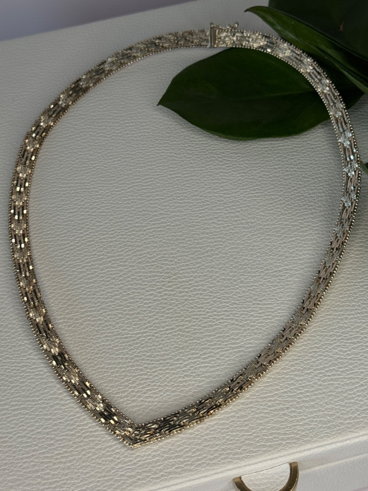 Elegant Italy 925 Sterling Silver Necklace Length 17.5 Inch