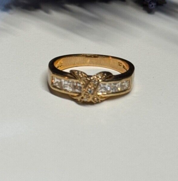 925 Sterling Silver Gold Plated CZ Ring Size 7