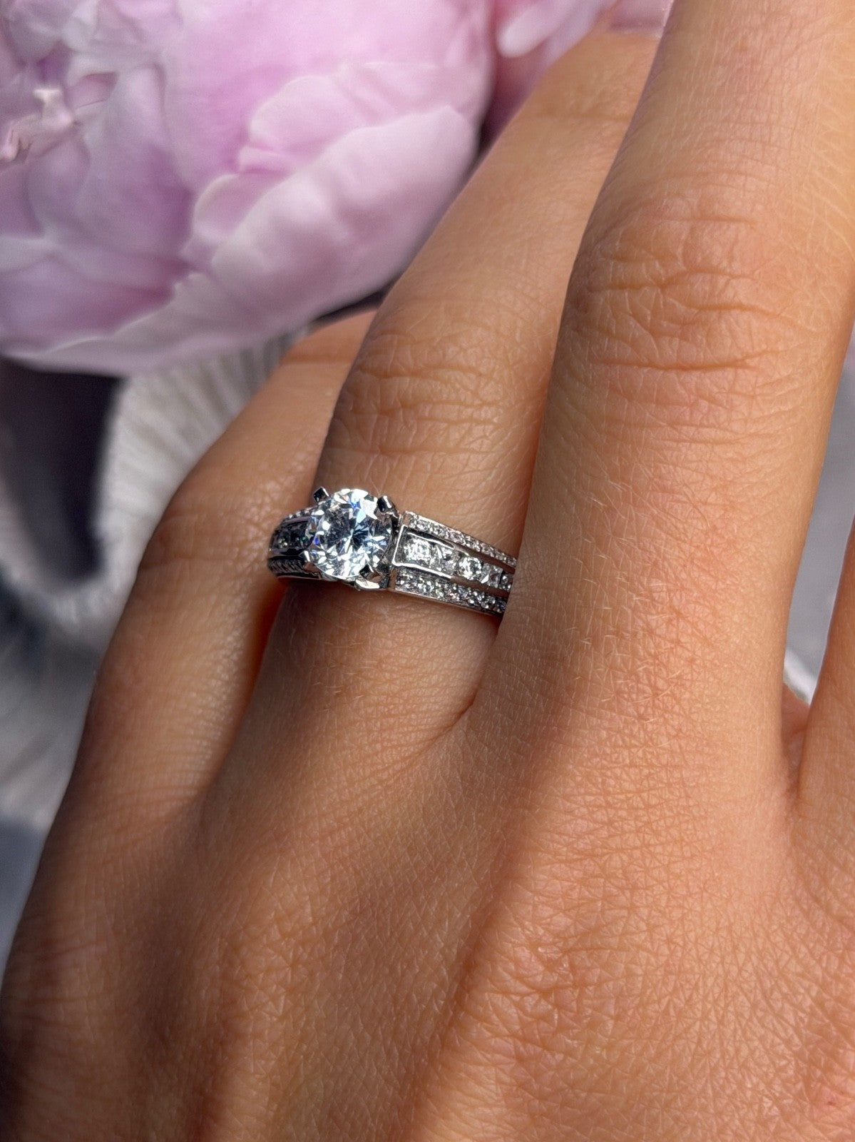 GOC 925 Sterling Silver tcw 1.32 Cz  Ring Size 7