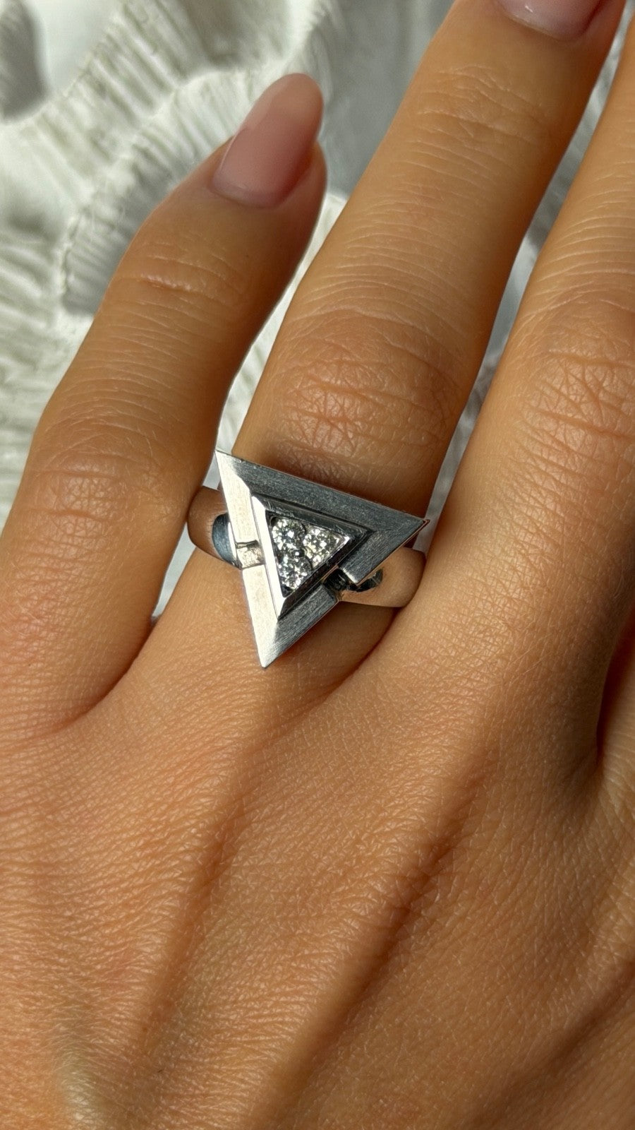 18K White Gold Diamond 0.30 carats Ring Size 7.5