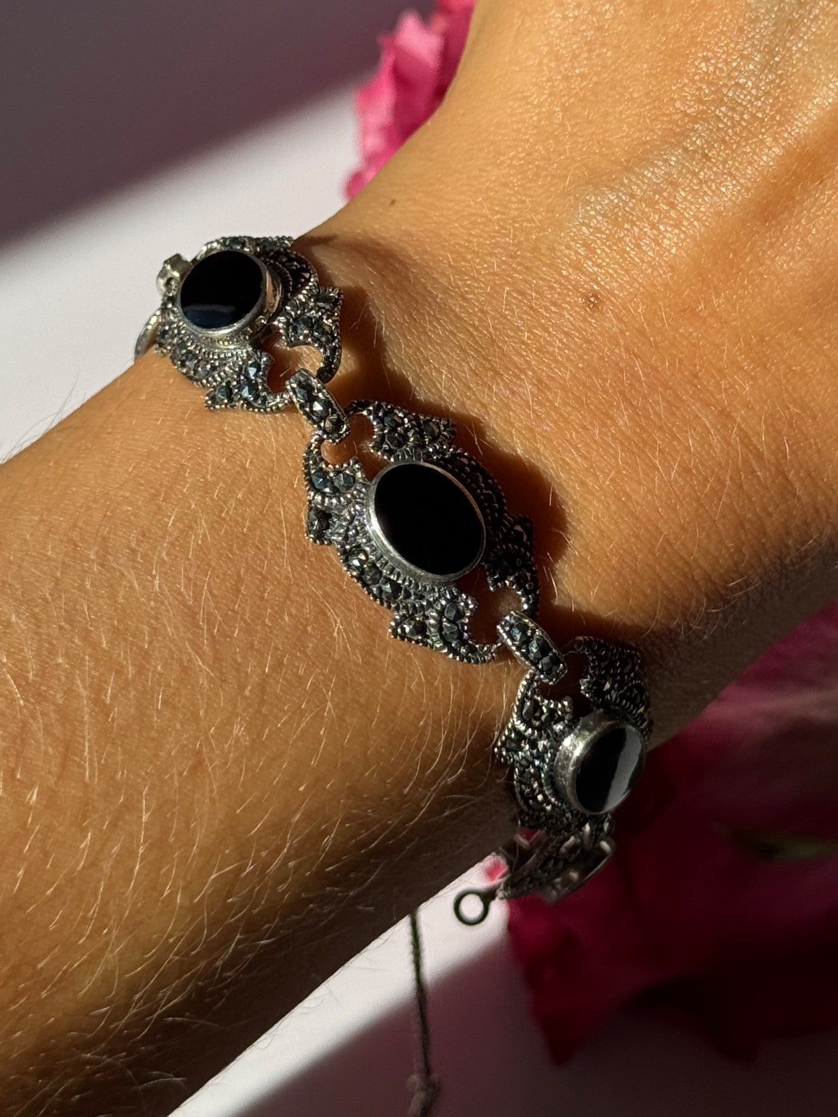 Vintage 925 Sterling Silver Onyx & Marcasite Bracelet 7 Inch