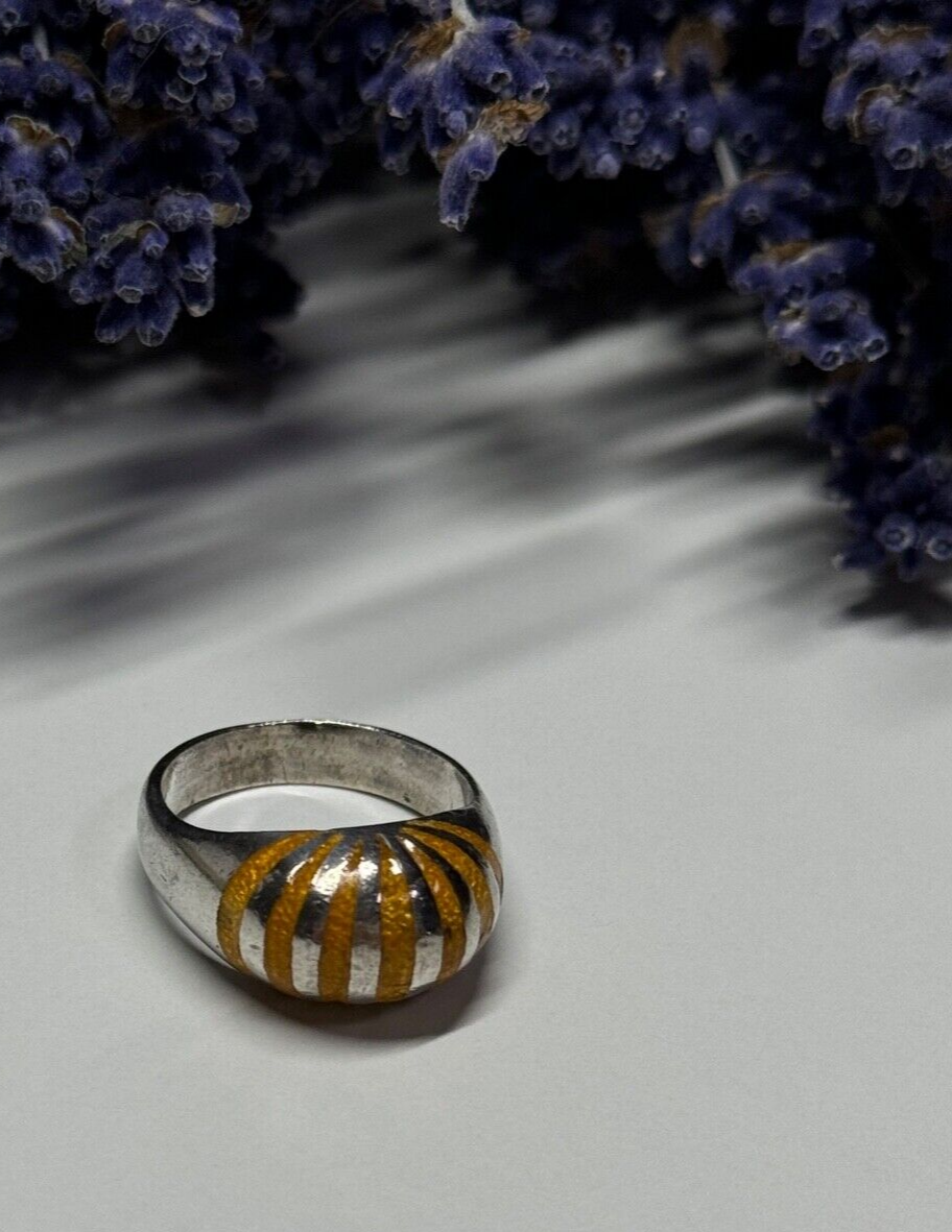 925 Sterling Silver Enamel Ring Size 6