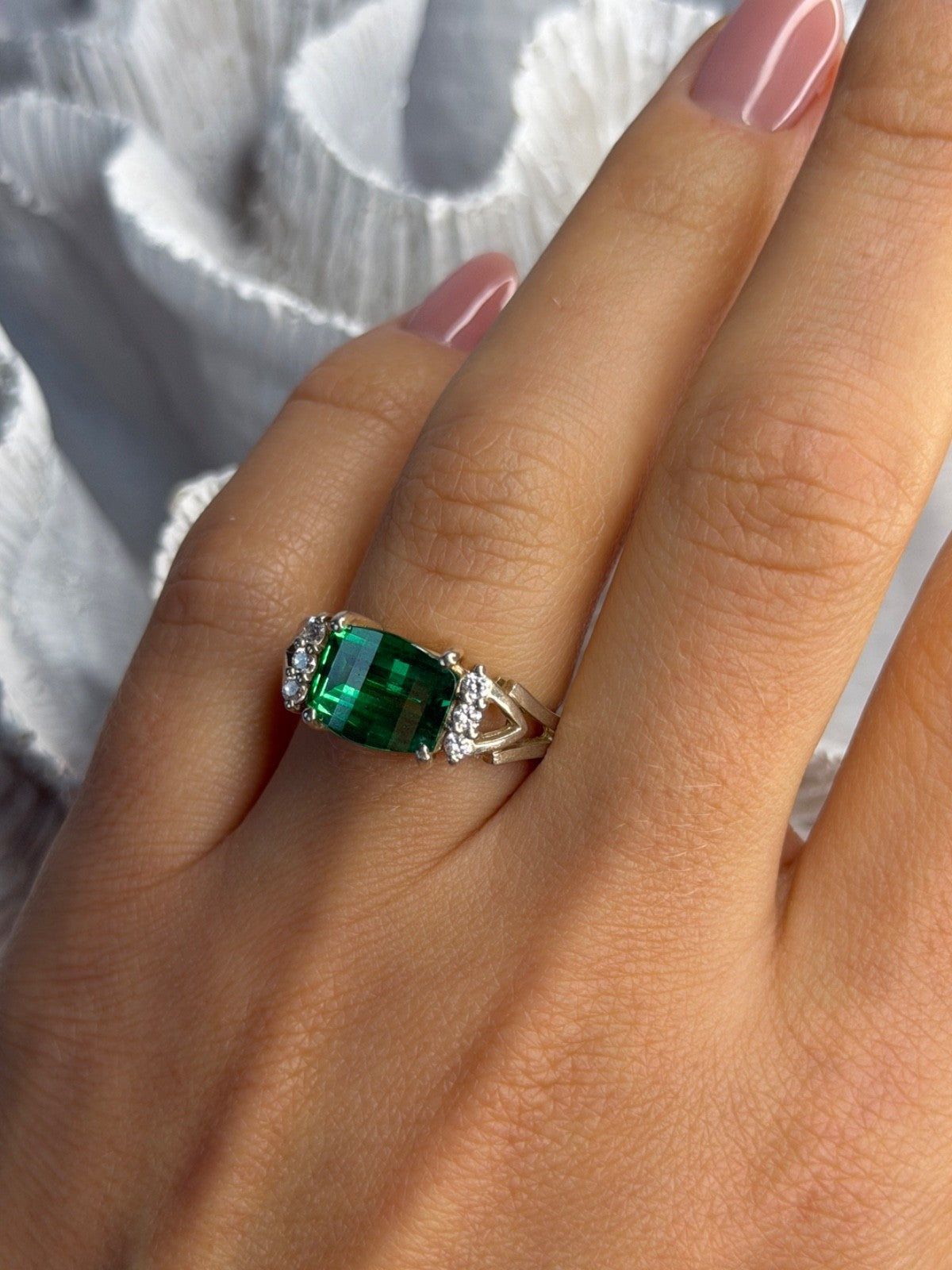 925 Sterling Silver Green Crystal & Cz Ring Size 7