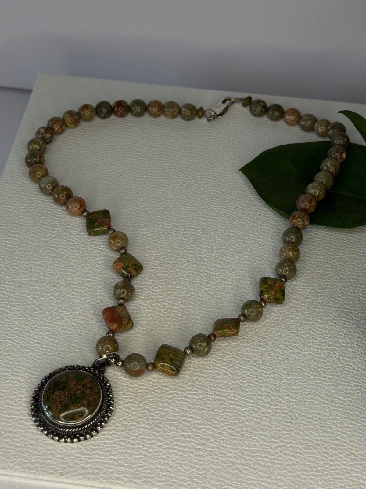 Vintage 925 Sterling Silver Unakite Necklace Length 17 Inch