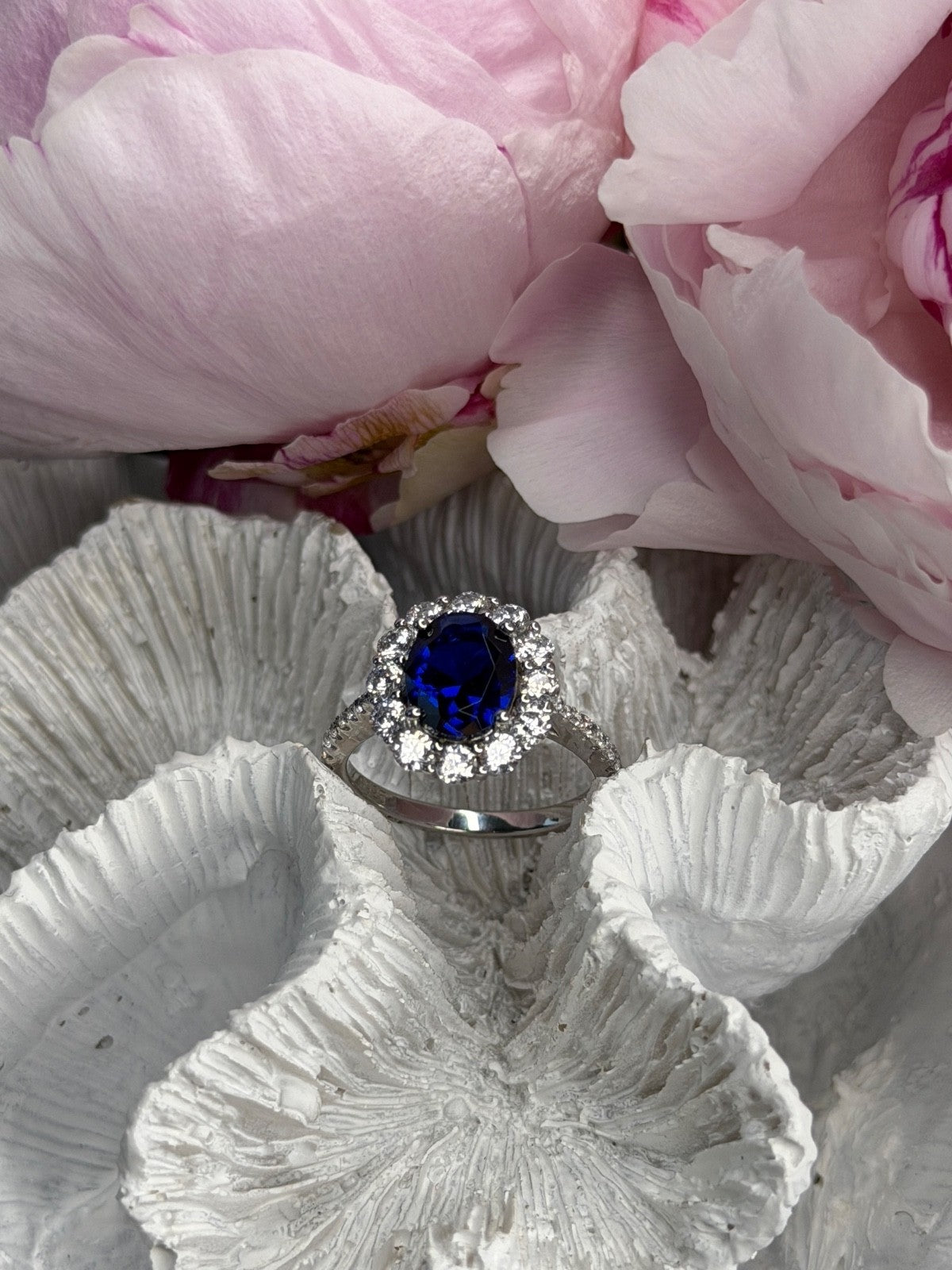 925 Sterling Silver Crystals Swarovski Ring Size 6