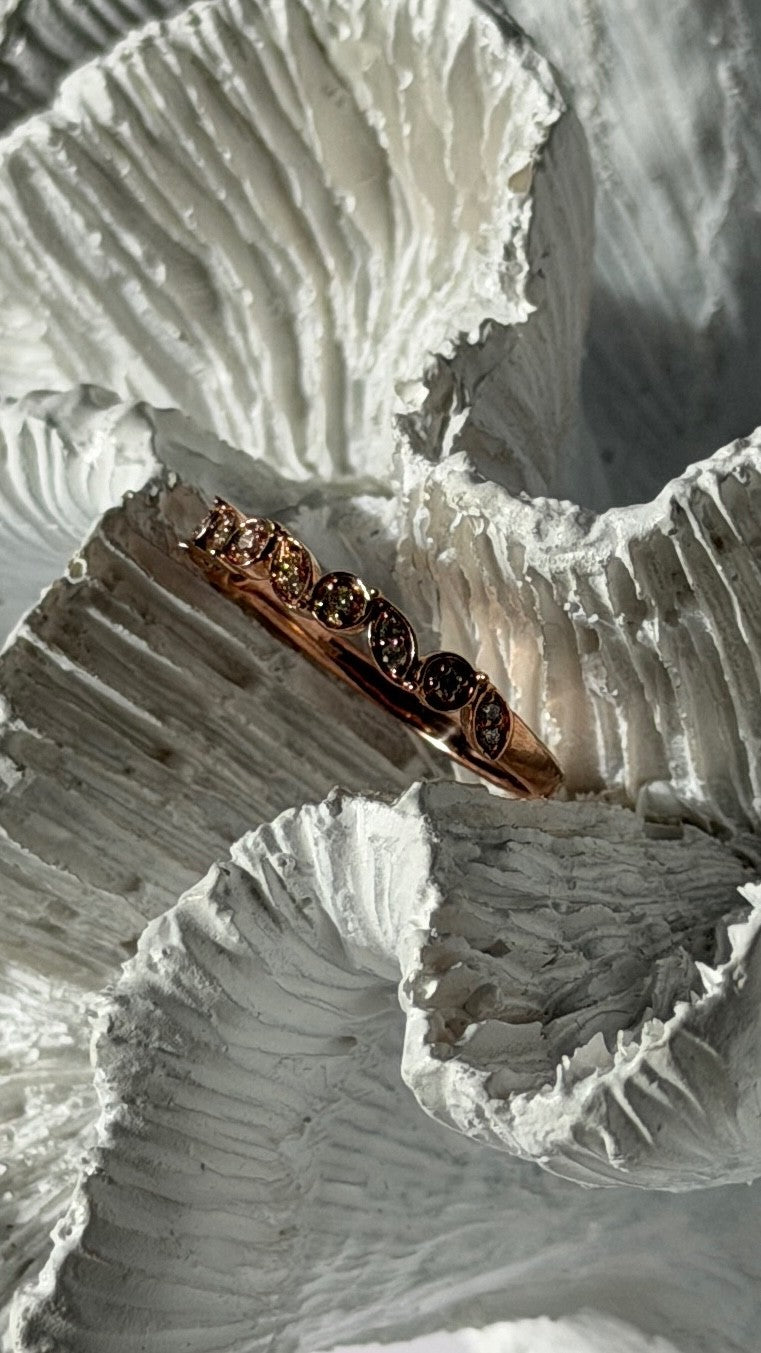 Classy Design 10K Rose Gold Diamond 0.12 ct Ring Size 6.5