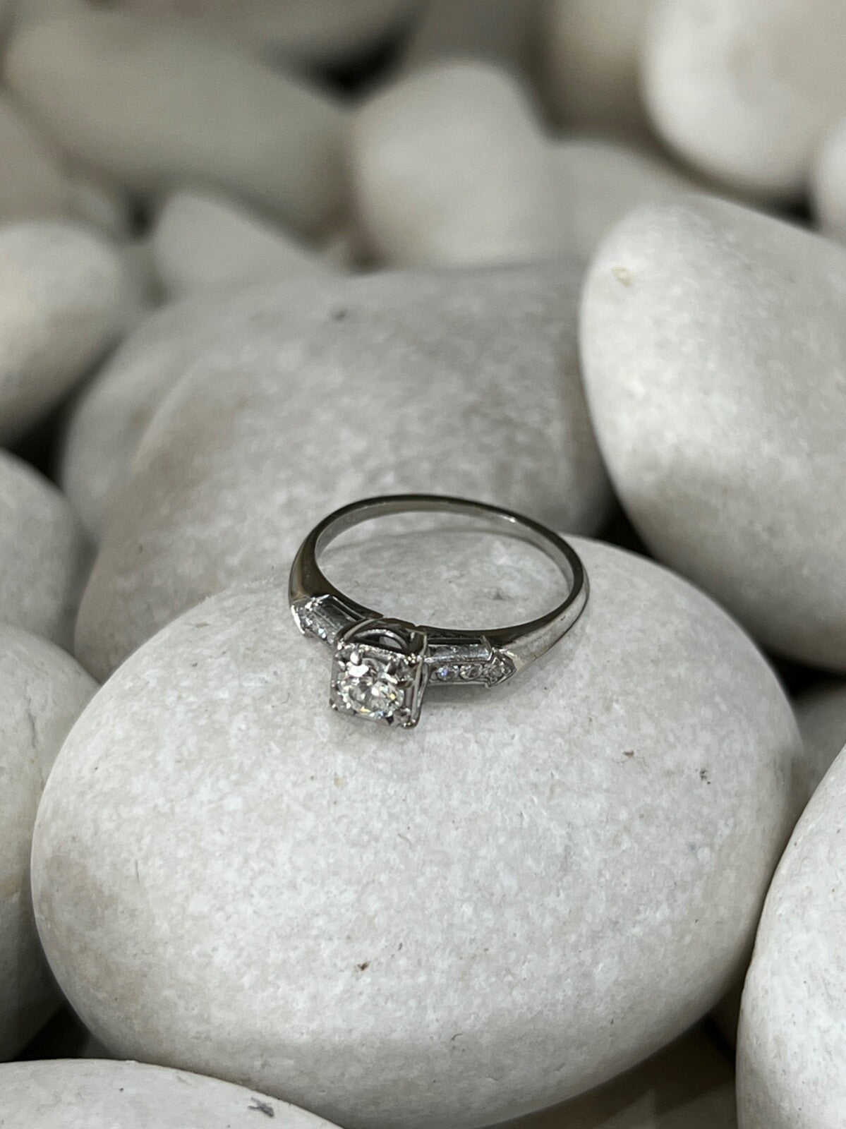 Jabel 18K White Gold Diamonds Ring Size 4.5